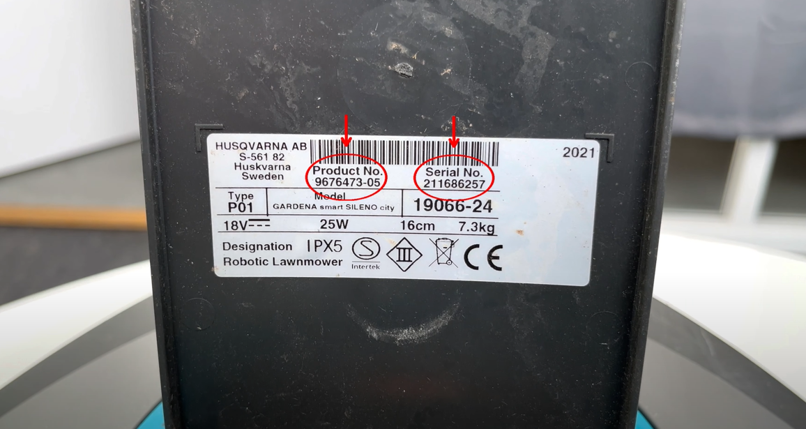 Etikett till robotgräsklippare